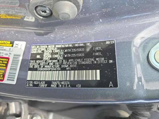 2023 Toyota Highlander Platinum
