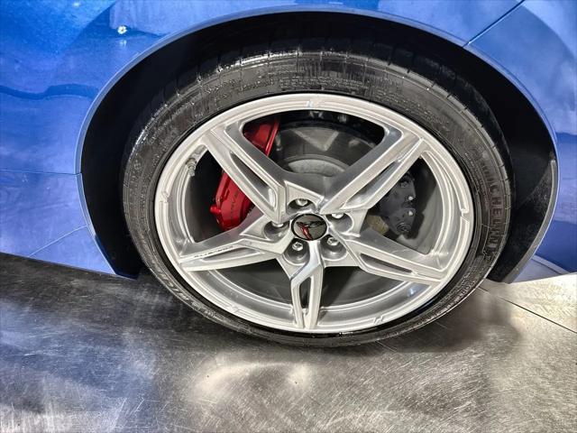 2021 Chevrolet Corvette Stingray RWD Convertible 2LT