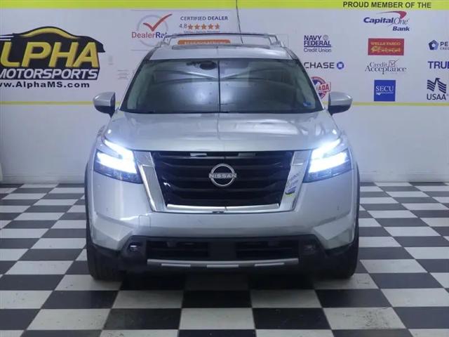 2023 Nissan Pathfinder SL 4WD