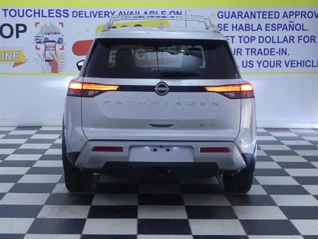 2023 Nissan Pathfinder SL 4WD