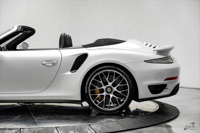 2016 Porsche 911 Turbo S