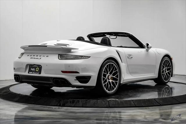 2016 Porsche 911 Turbo S