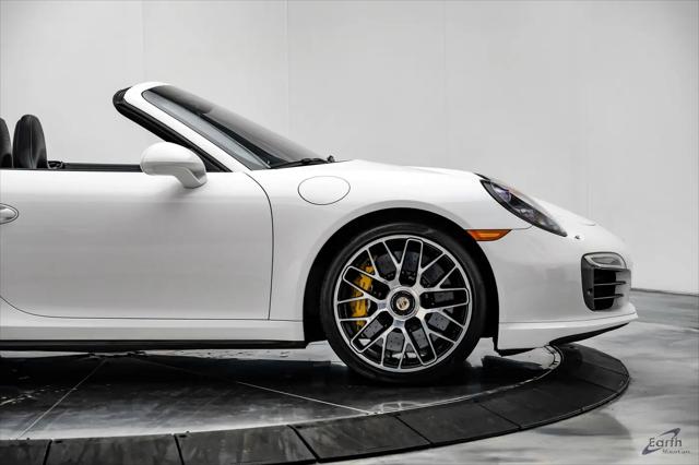 2016 Porsche 911 Turbo S