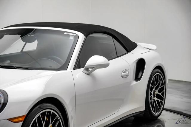 2016 Porsche 911 Turbo S