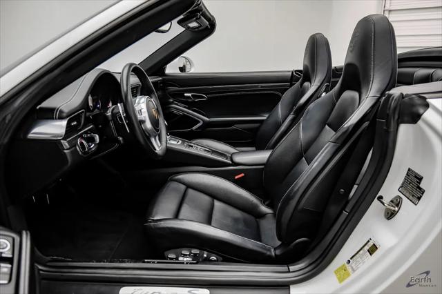 2016 Porsche 911 Turbo S