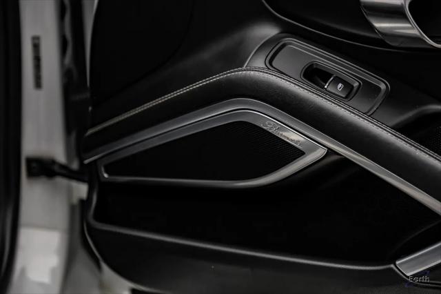 2016 Porsche 911 Turbo S