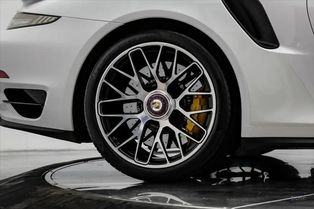 2016 Porsche 911 Turbo S