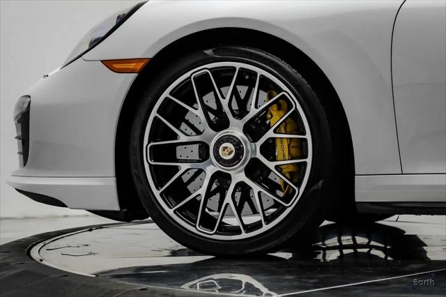 2016 Porsche 911 Turbo S