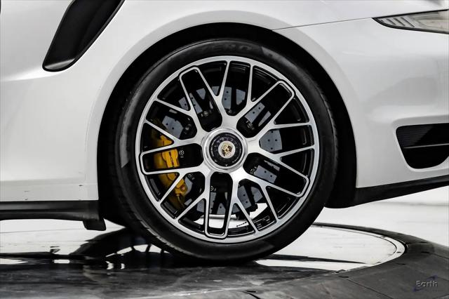 2016 Porsche 911 Turbo S