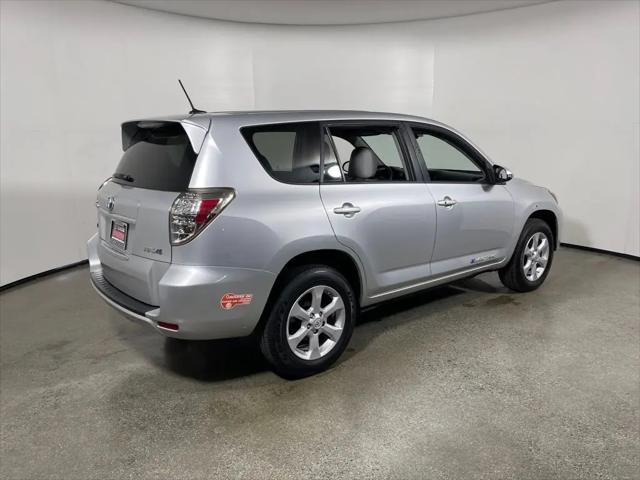 2014 Toyota RAV4 EV EV