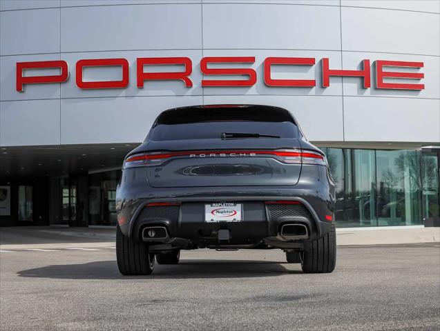 2026 Porsche Macan Macan