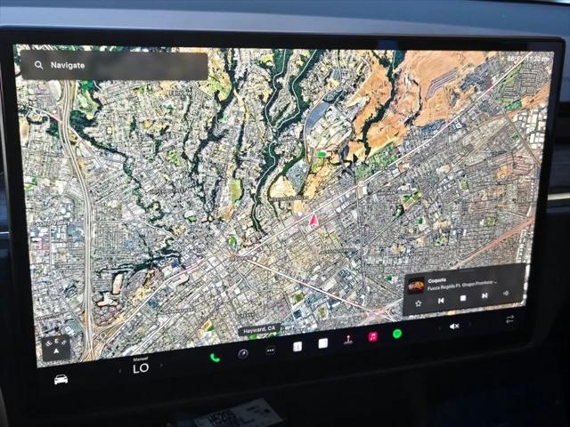 2023 Tesla Model X Standard Range