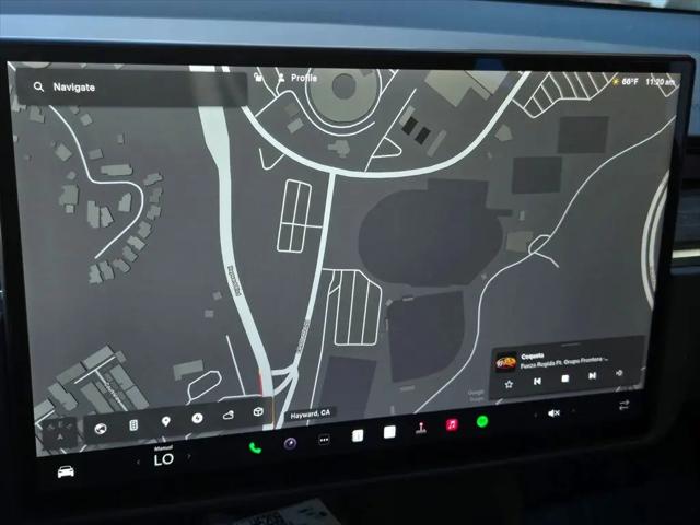 2023 Tesla Model X Standard Range