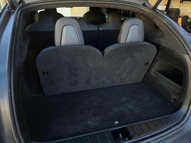 2023 Tesla Model X Standard Range