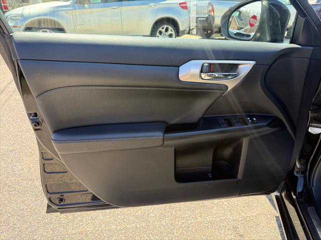2015 Lexus CT 200h CT 200h Hatchback 4D