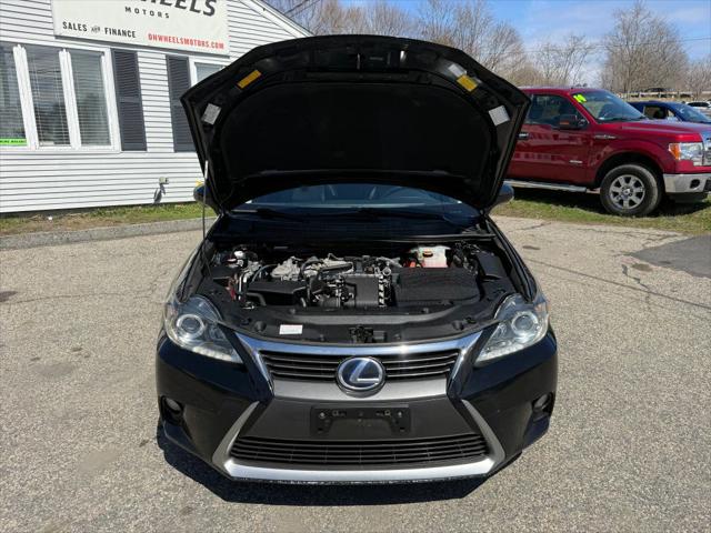 2015 Lexus CT 200h CT 200h Hatchback 4D