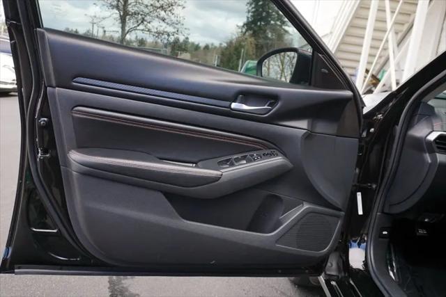 2021 Nissan Altima SR FWD