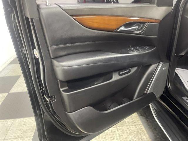 2017 Cadillac Escalade ESV Premium Luxury