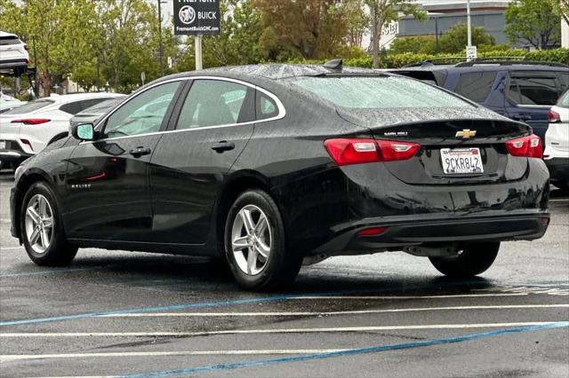 2022 Chevrolet Malibu FWD 1FL
