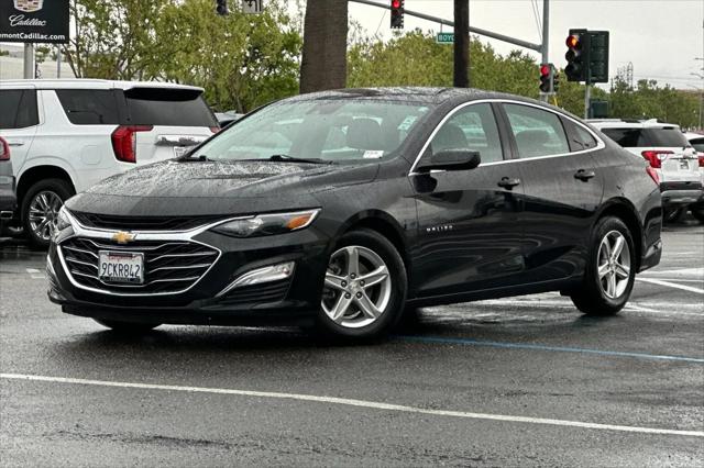 2022 Chevrolet Malibu FWD 1FL