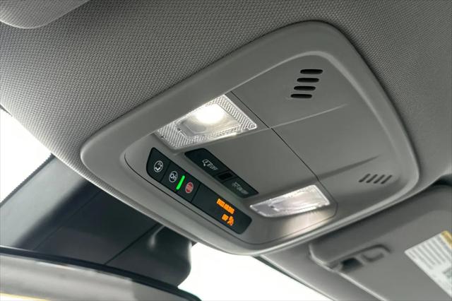 2022 Chevrolet Malibu FWD 1FL