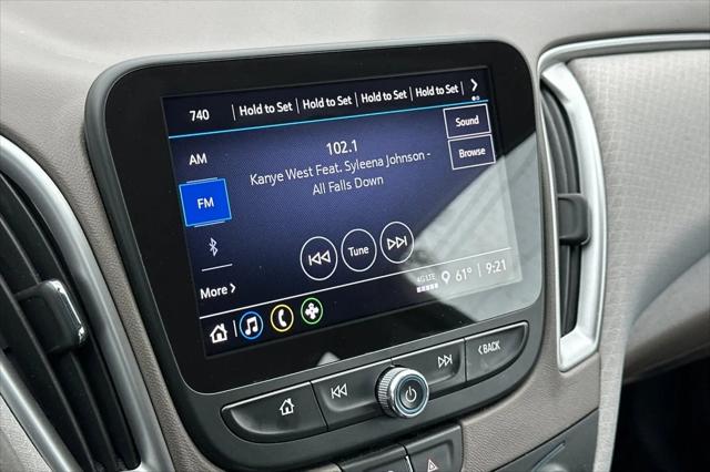 2022 Chevrolet Malibu FWD 1FL
