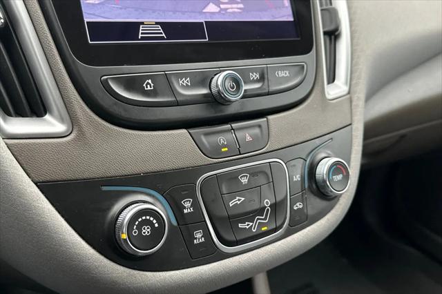 2022 Chevrolet Malibu FWD 1FL