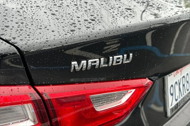 2022 Chevrolet Malibu FWD 1FL