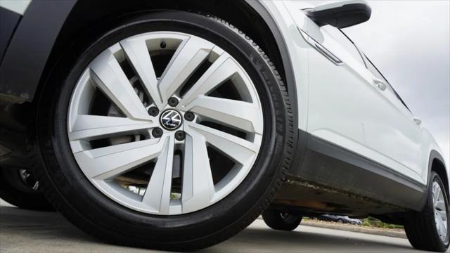 2023 Volkswagen Atlas Cross Sport 3.6L V6 SE w/Technology