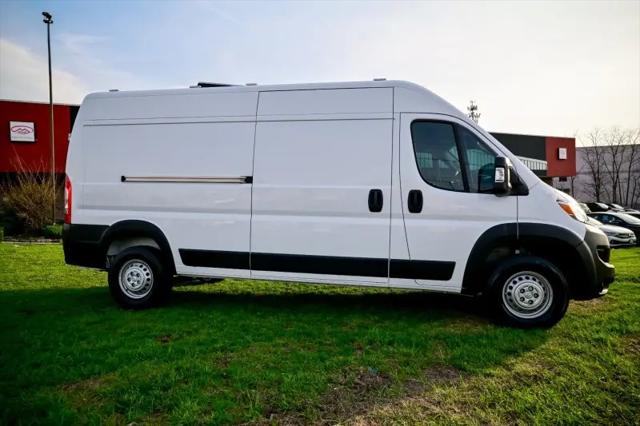 2025 Ram ProMaster 2500 Cargo Van Tradesman High Roof 159" WB w/Pass Seat