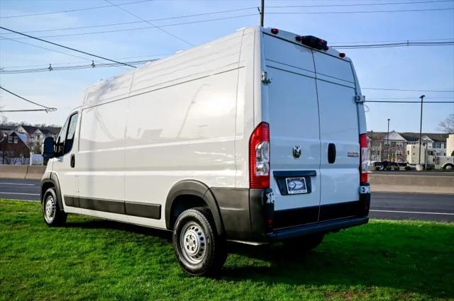 2025 Ram ProMaster 2500 Cargo Van Tradesman High Roof 159" WB w/Pass Seat