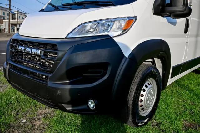 2025 Ram ProMaster 2500 Cargo Van Tradesman High Roof 159" WB w/Pass Seat