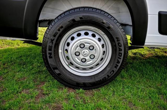 2025 Ram ProMaster 2500 Cargo Van Tradesman High Roof 159" WB w/Pass Seat