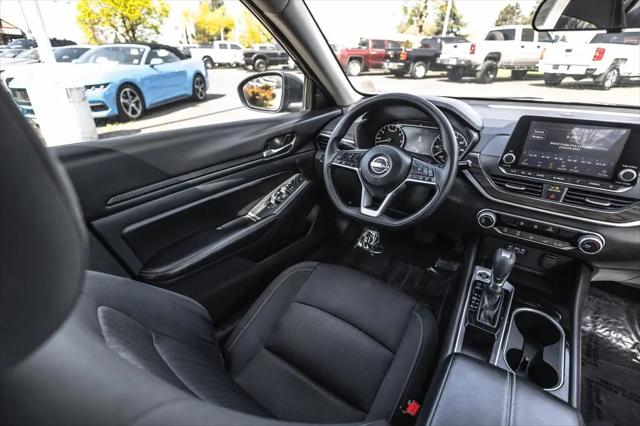 2024 Nissan Altima SV FWD