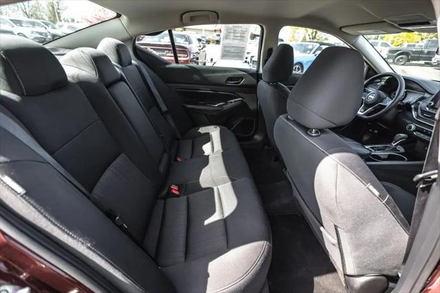 2024 Nissan Altima SV FWD