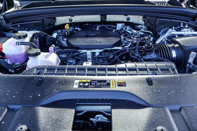 2026 Jeep Grand Cherokee L Altitude 4x4