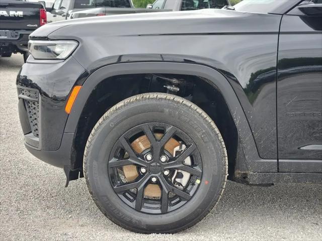 2026 Jeep Grand Cherokee L Altitude 4x2