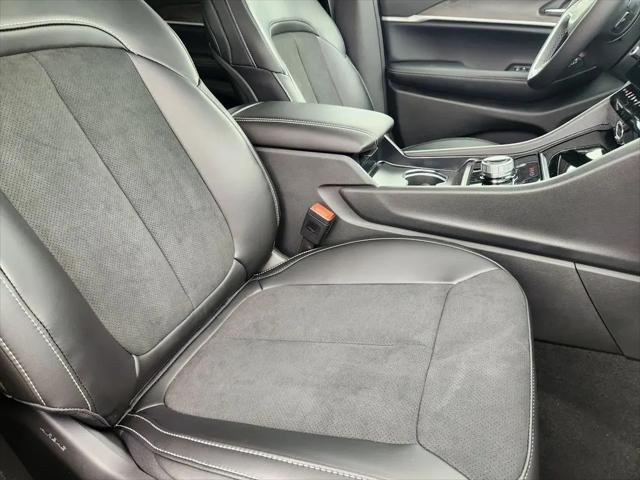 2026 Jeep Grand Cherokee L Altitude 4x2