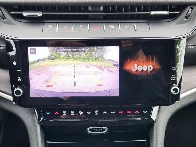 2026 Jeep Grand Cherokee L Altitude 4x2