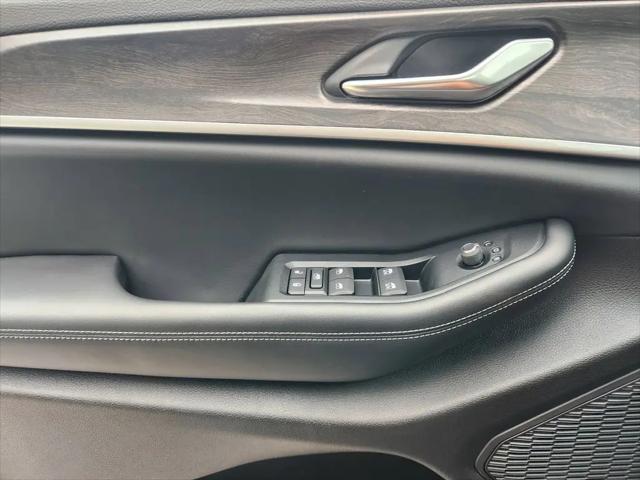 2026 Jeep Grand Cherokee L Altitude 4x2
