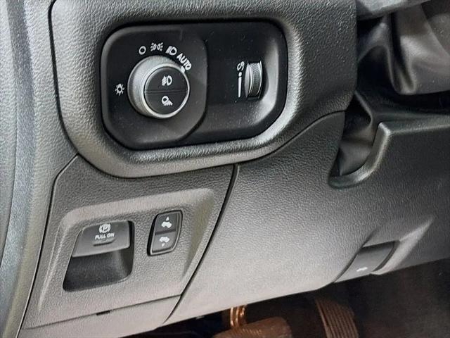 2022 Ram 1500 Big Horn Quad Cab 4x2 6'4" Box