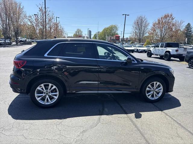 2025 Audi Q3 Premium 45 TFSI S line quattro Tiptronic