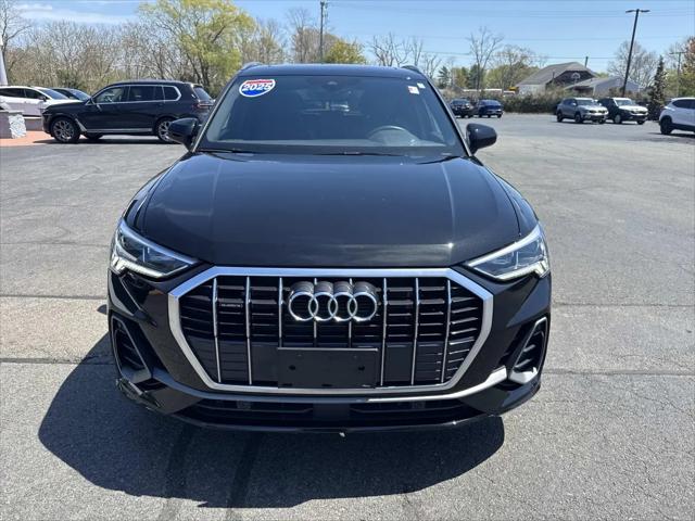 2025 Audi Q3 Premium 45 TFSI S line quattro Tiptronic