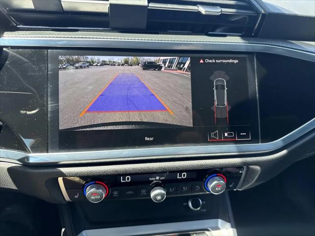 2025 Audi Q3 Premium 45 TFSI S line quattro Tiptronic