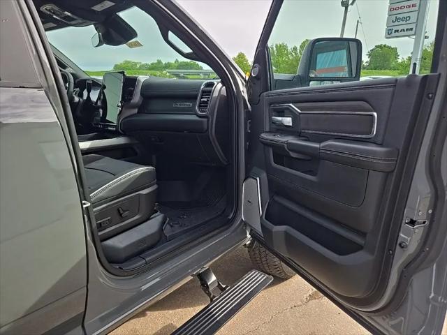 2026 Ram 2500 Laramie Mega Cab 4x4 64 Box