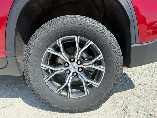 2024 GMC Acadia AWD AT4