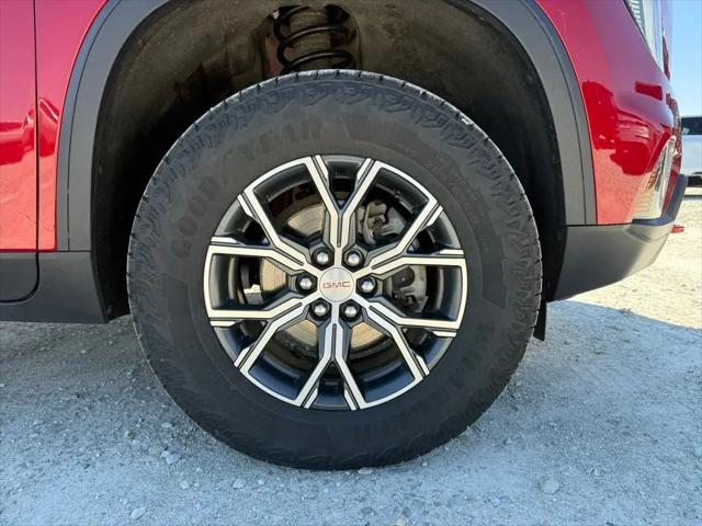 2024 GMC Acadia AWD AT4