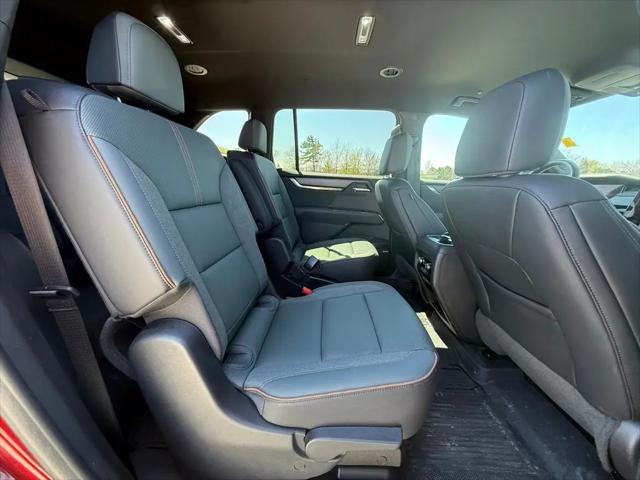 2024 GMC Acadia AWD AT4