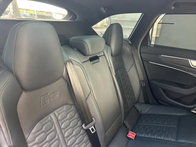 2022 Audi RS 6 Avant TFSI quattro Tiptronic