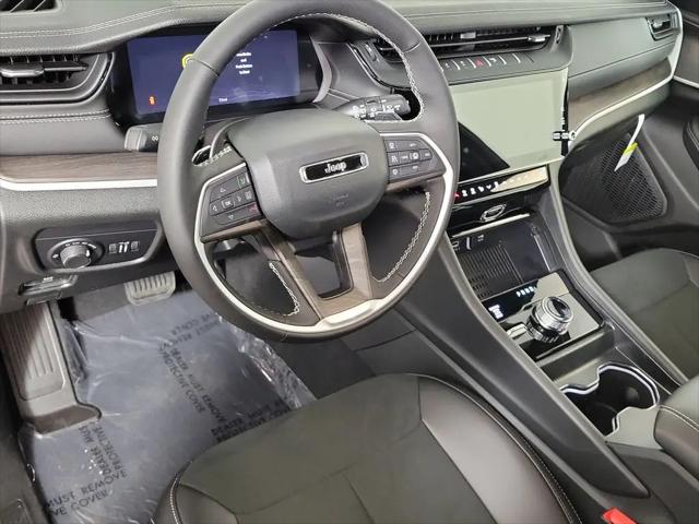 2026 Jeep Grand Cherokee L Altitude 4x4